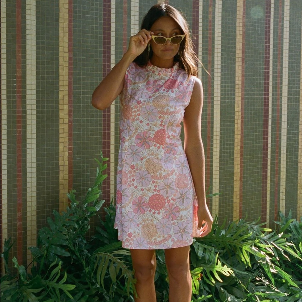 NWOT Eternal Summer Hawaii Jennie Dress in Retro Beach
